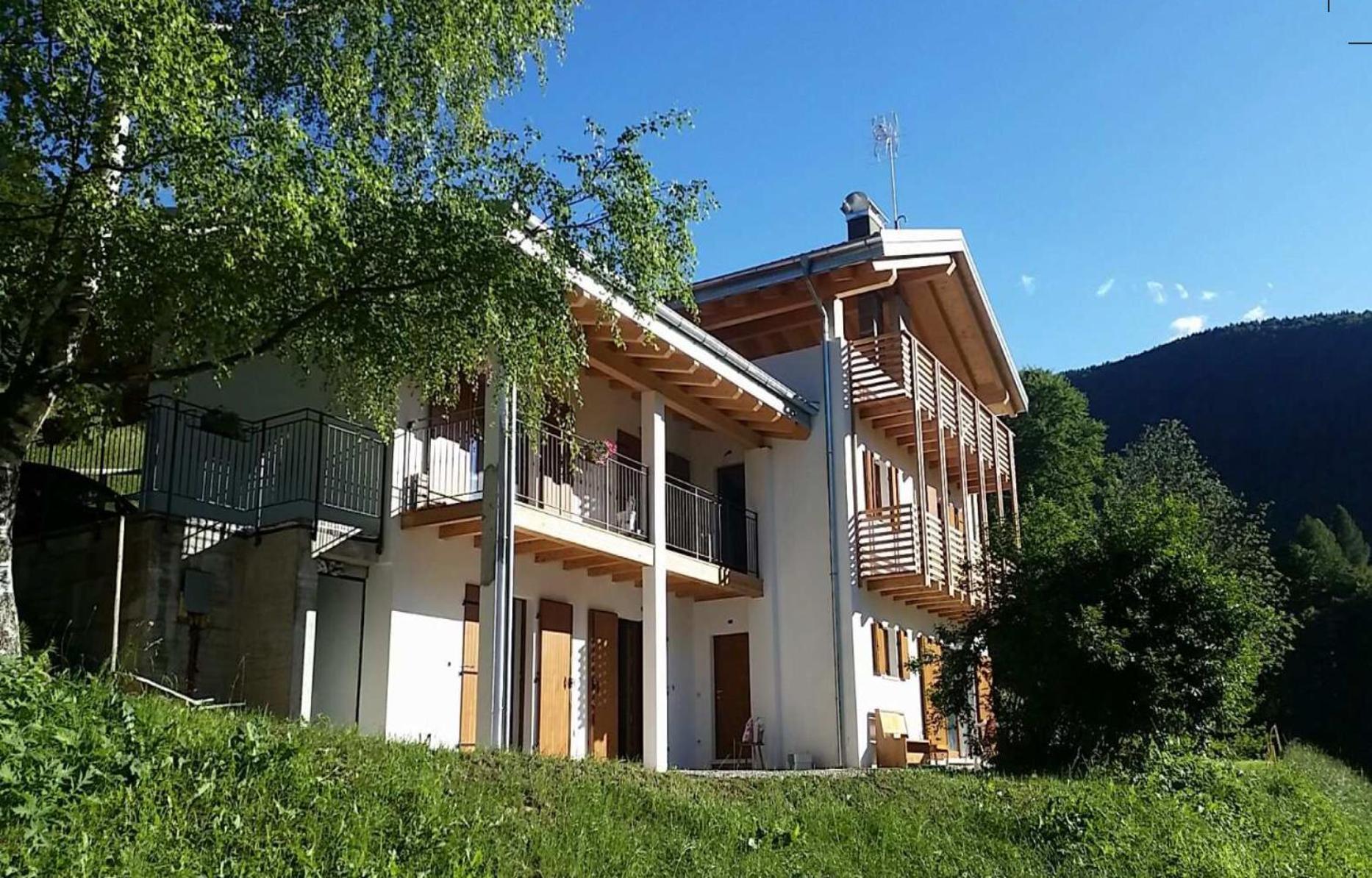 Hotel Garnì Fobbie Brentonico Exterior foto